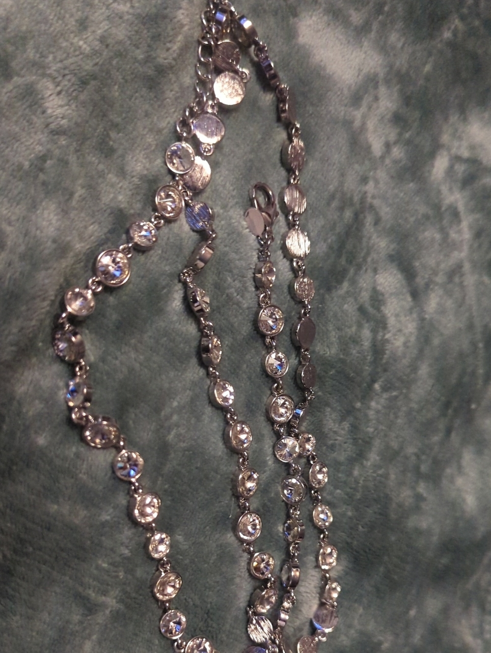 48-Silver Crystal Station Belt- Elegant Women's Jewelry. Small size  Pre-loved
